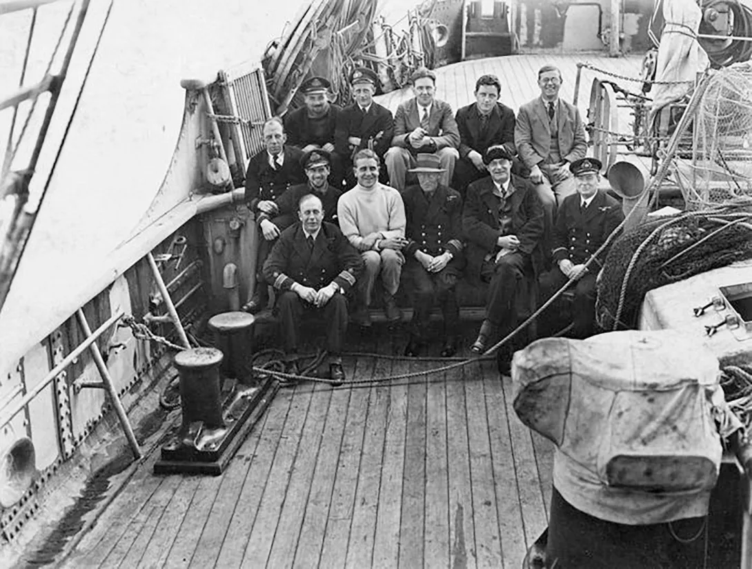 Scientists and Crew of RRS Discovery (1970)